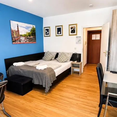 Sleeps 2 With Balcony * Koblenz (Rhineland-Palatinate)